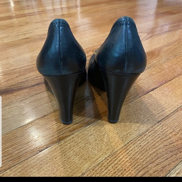 Tory Burch Wedge Heels - Picture 5 of 5